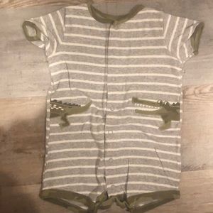 Carter’s gray striped romper